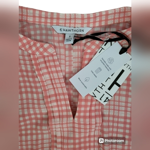 💕41 Hawthorne sleeveless blouse - Picture 3 of 5